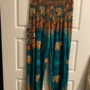 Women’s Boho Pants, Size Medium